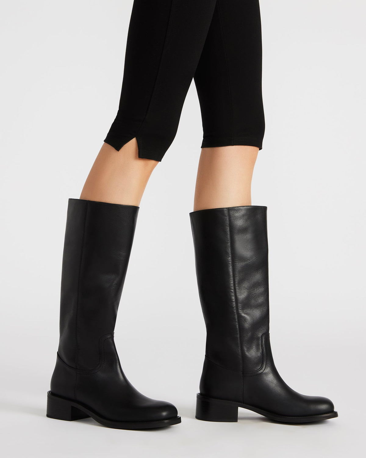 RIGGS Silver Leather Square-Toe Women's Boot Steve Madden SILVER LEATHER
