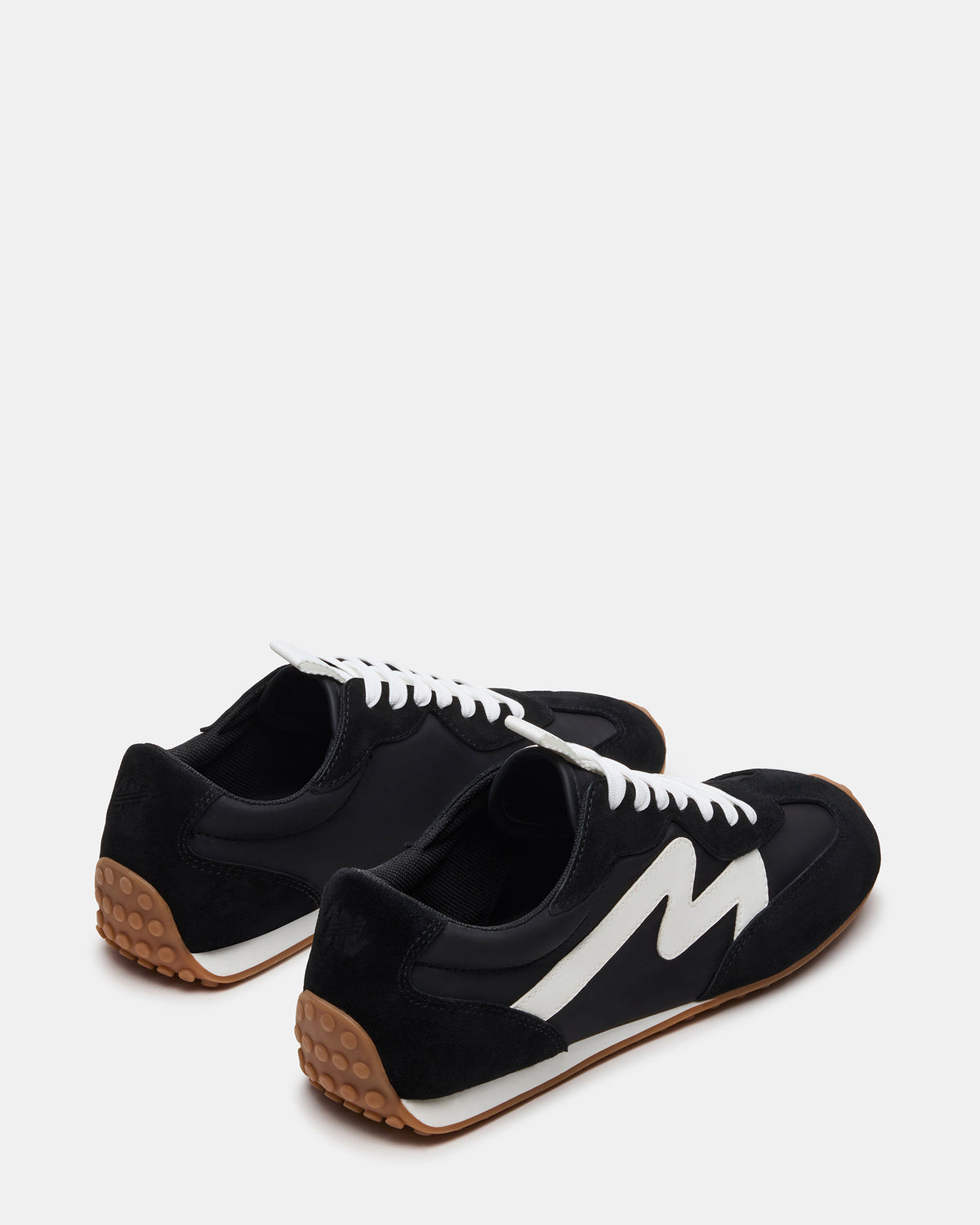 CYRUS Black Low-Top Lace-Up Men's Sneaker