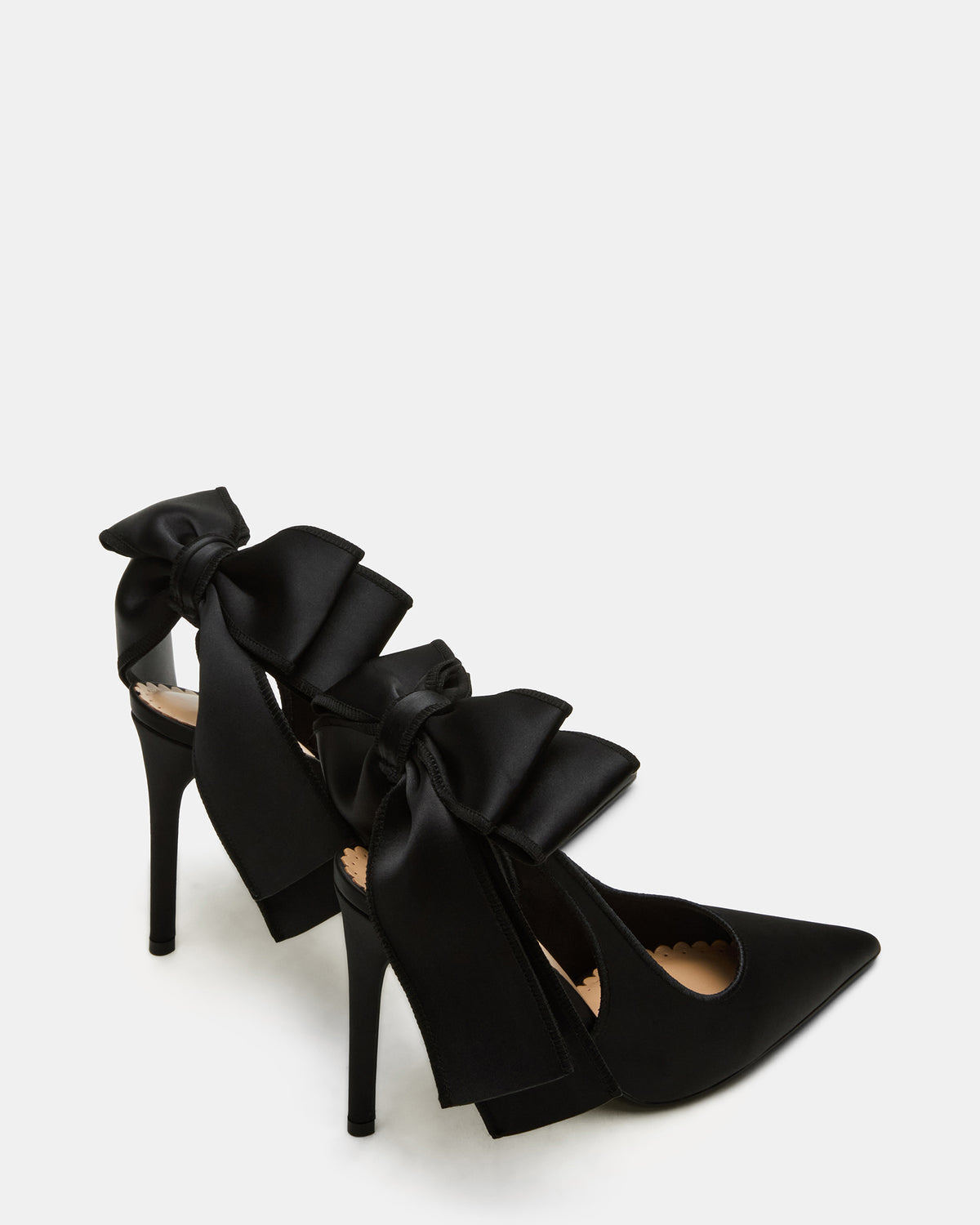 TEACUP Black Satin Women's Pointed-Toe Slingback Heel Steve Madden BLACK SATIN