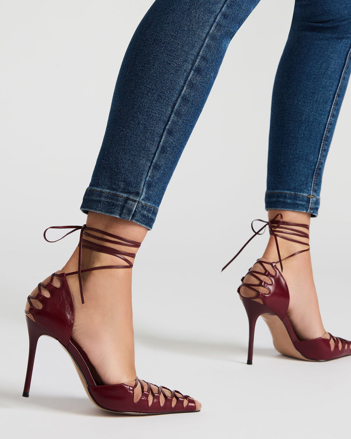 DANGER Burgundy Multi Pointed-Toe Lace-Up Stiletto Pump Women's Heel Steve Madden BURGUNDY MULTI