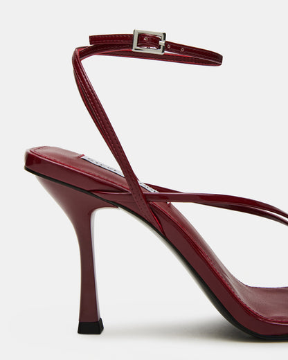 ANNIE Wine Women's Strappy Square Toe Heel Steve Madden WINE PATENT