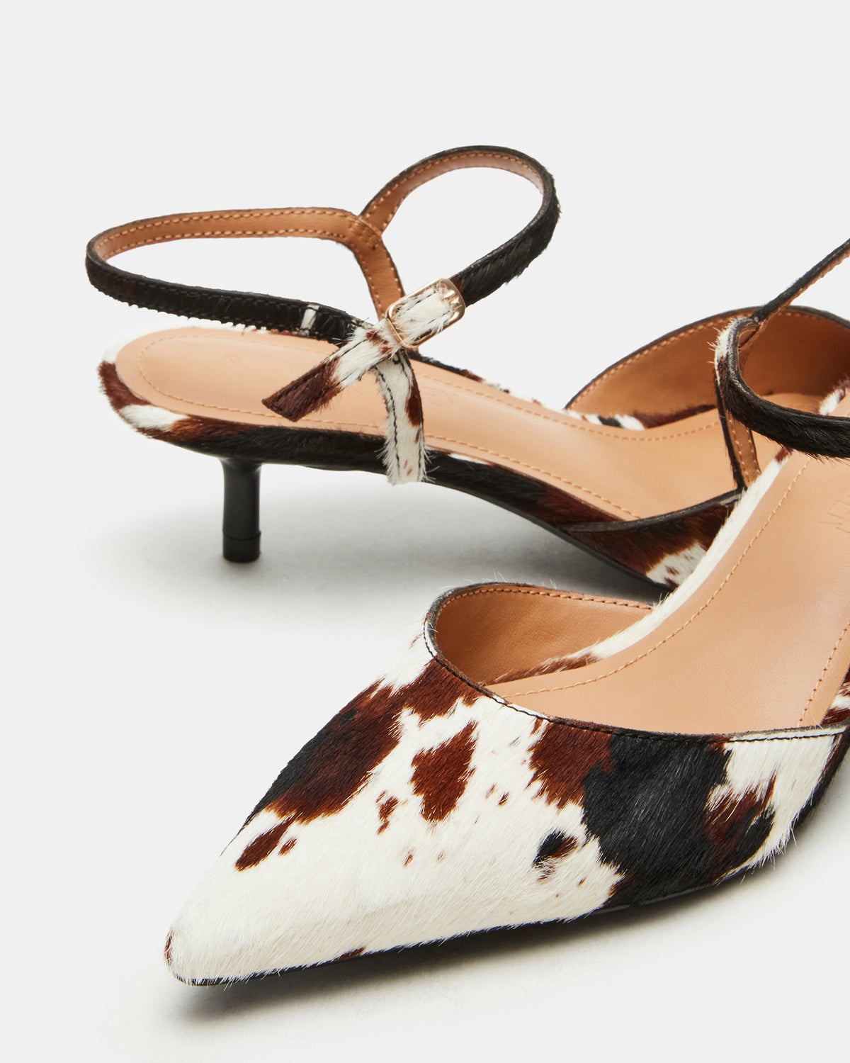 ADELAIDE Brown Cow Print Women's Pointed-Toe Kitten Heel Steve Madden BROWN MULTI