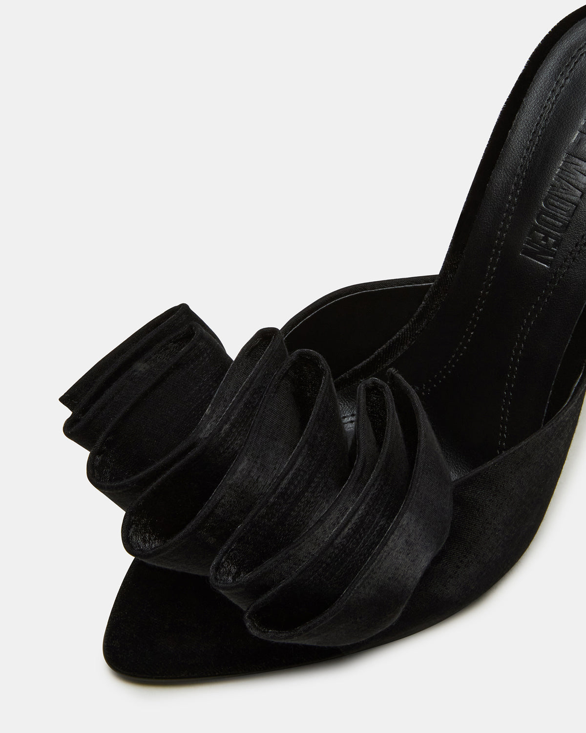 AFFINITY Black Satin Pointed-Toe Stiletto Mule Women's Heel Steve Madden BLACK SATIN