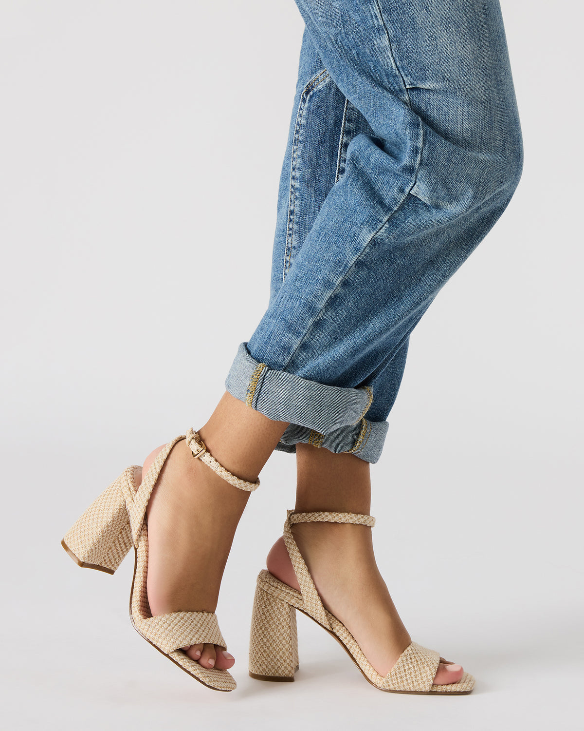 MESSA Raffia Women's Square-Toe Block Heel Steve Madden RAFFIA