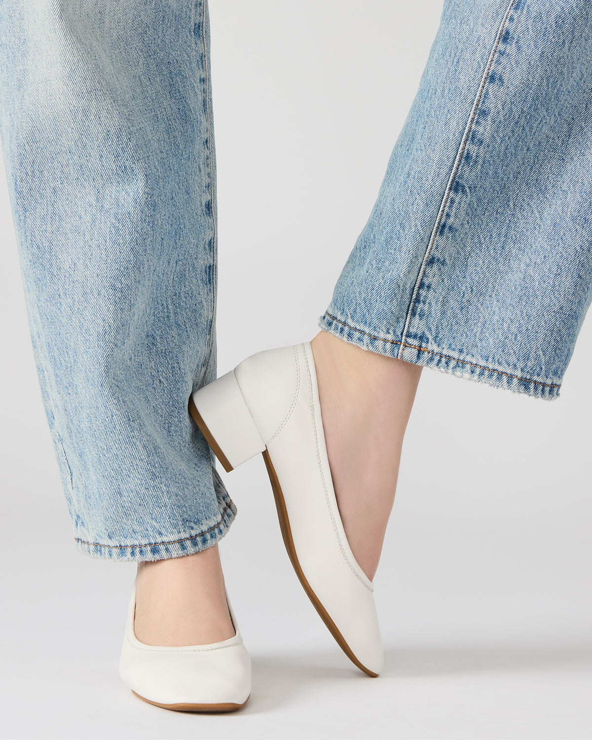 MOLLIE White Leather Ballet Women's Block Heels Steve Madden WHITE LEATHER