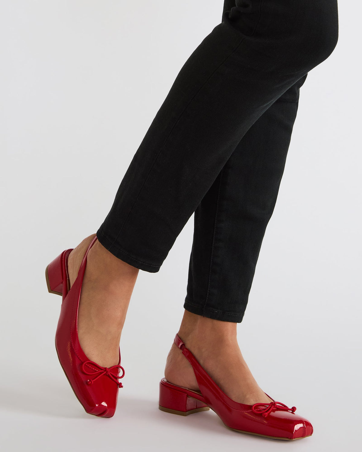 LOVED Red Crinkle Patent Square-Toe Slingback Ballet Women's Heel Steve Madden RED CRINKLE PATENT