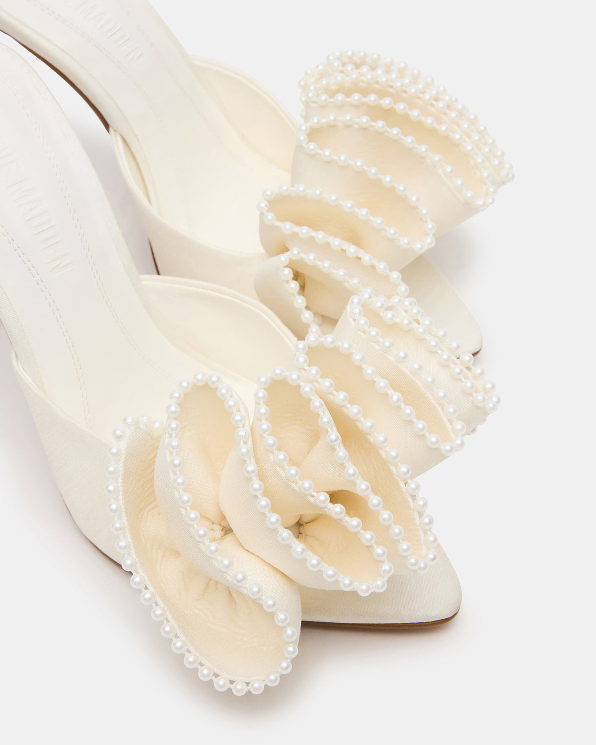 AFFINITY Pearl Ivory Satin Pointed-Toe Stiletto Mule Women's Heel Steve Madden IVORY SATIN