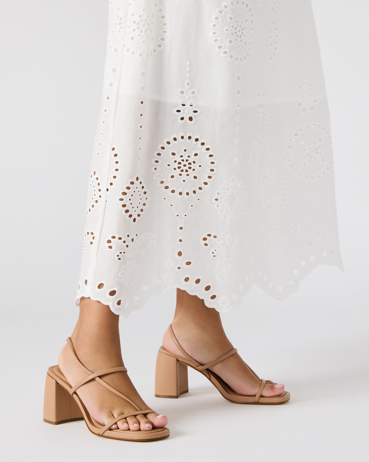 DIORA Natural Women's Strappy Square-Toe Heel Steve Madden NATURAL