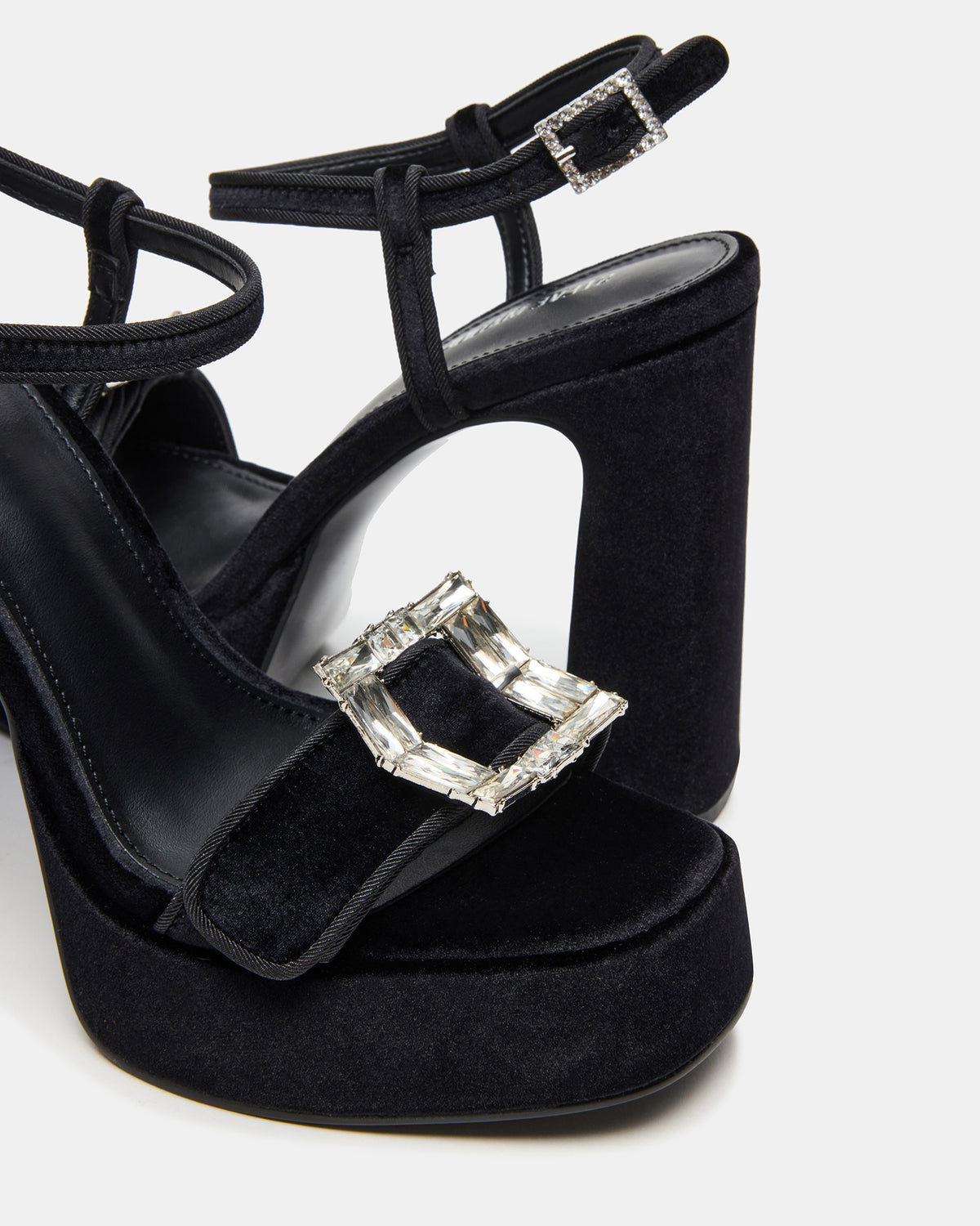 LIANDRA Buckle Black Velvet Women's Platform Square-Toe Strappy Heel Steve Madden BLACK VELVET