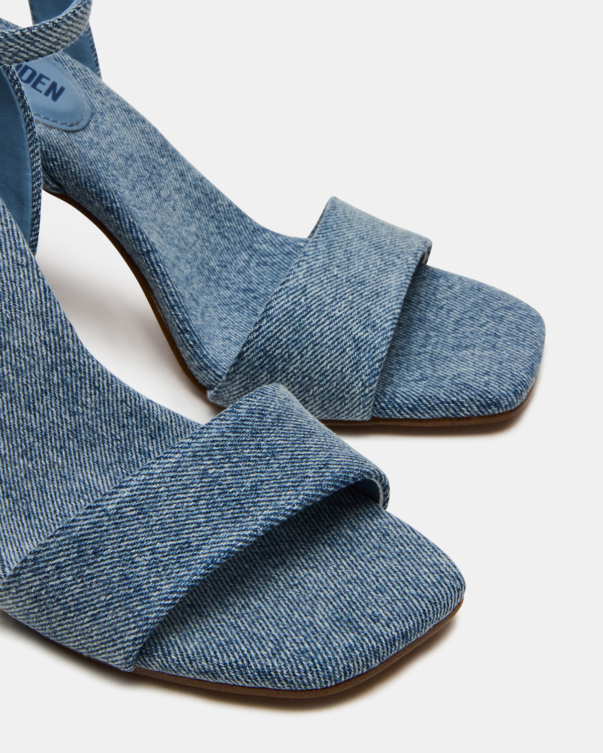 MESSA Denim Fabric Women's Square-Toe Block Heel Steve Madden DENIM FABRIC