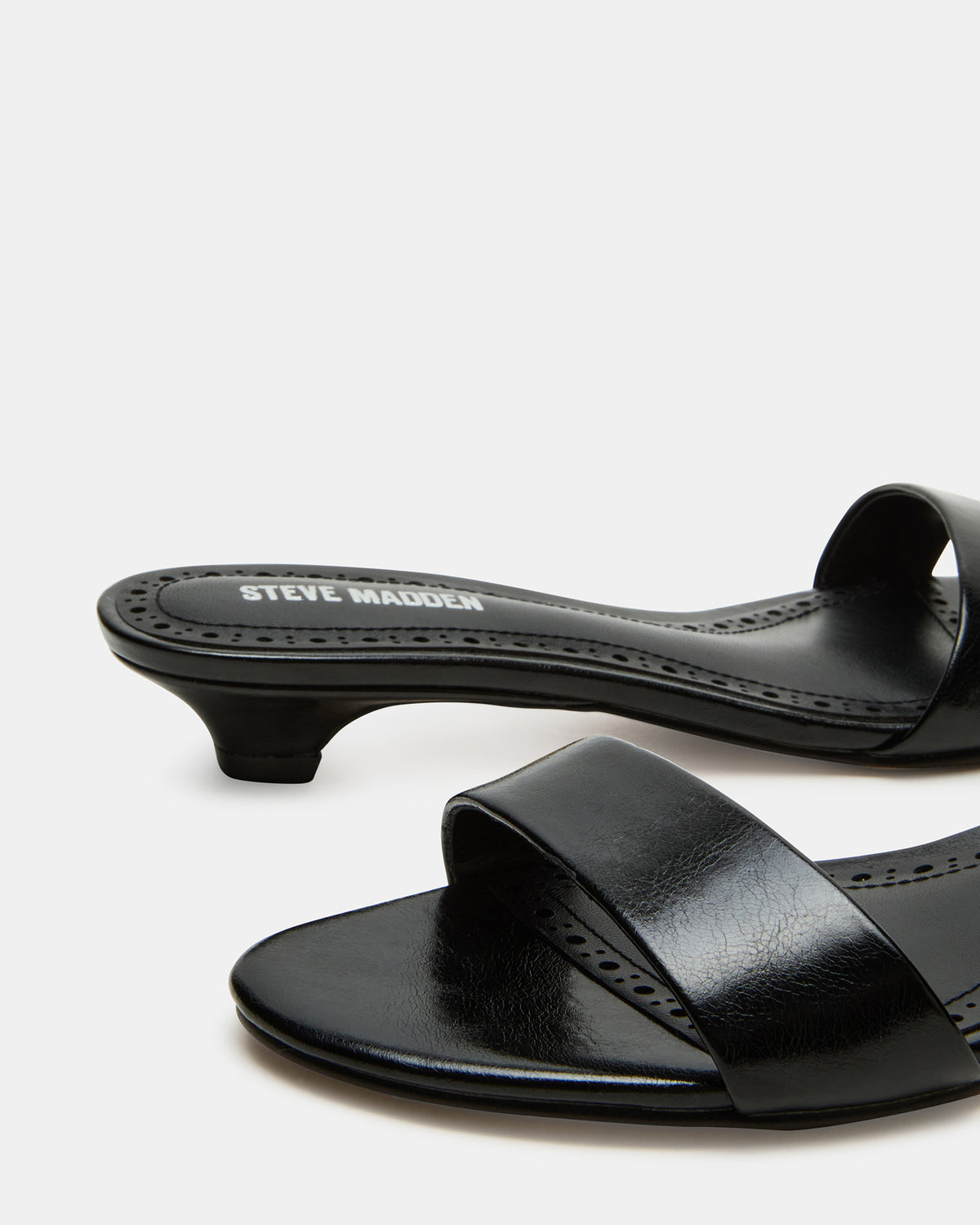 BERRY Black Women's Mule Kitten Heel Steve Madden BLACK