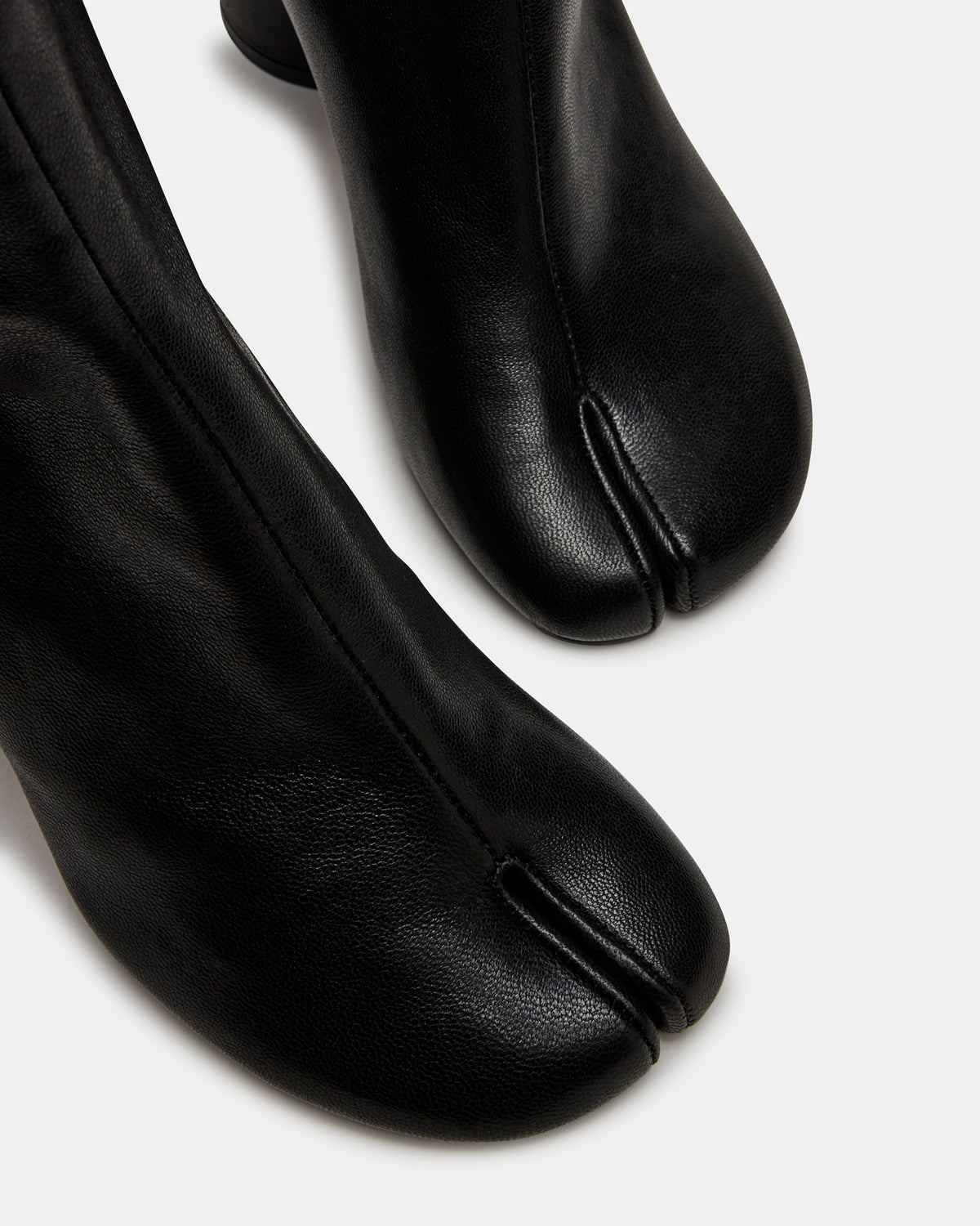 CARO Black Leather Tabi Split-Toe Block Heel Women's Ankle Boot Steve Madden BLACK LEATHER