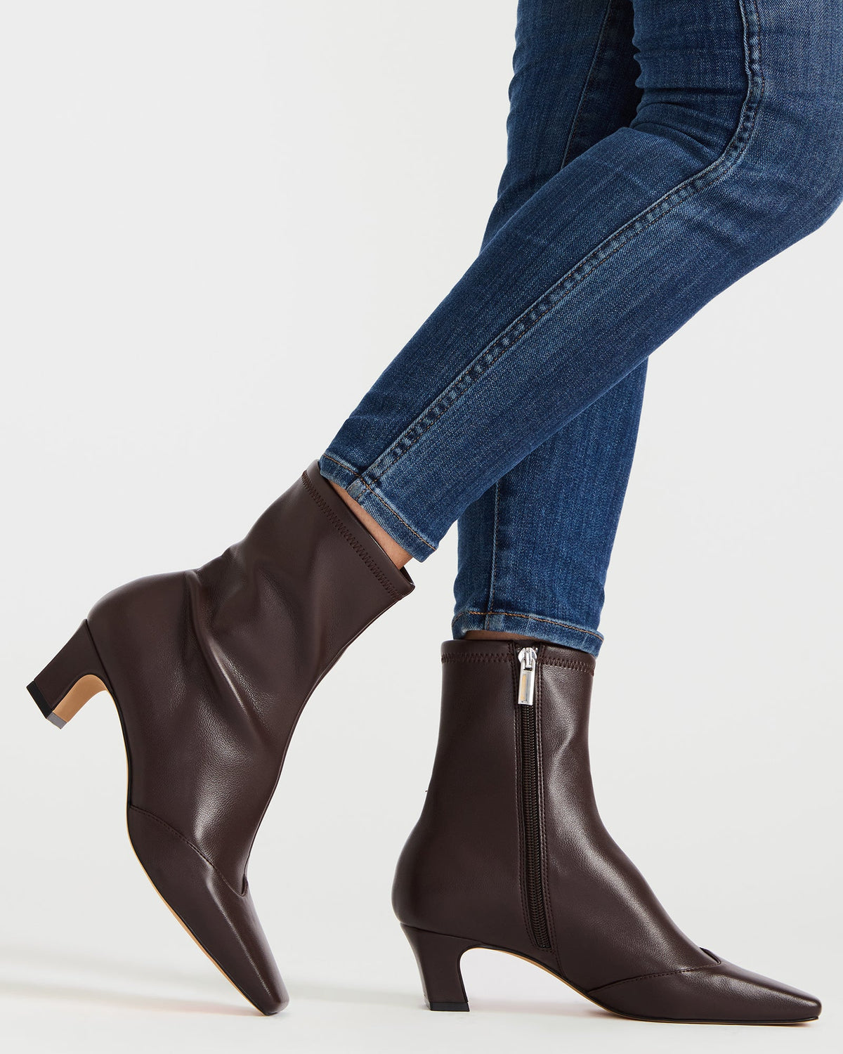 JETER Brown Square-Toe Women's Ankle Boot Steve Madden BROWN