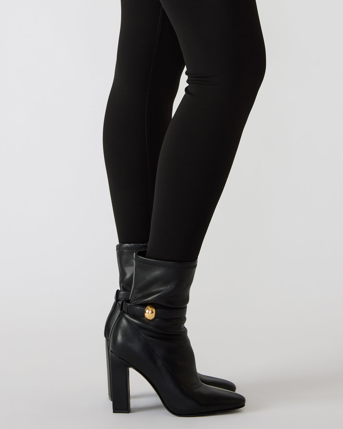 AROMA Black Buckle Gold Detail Block Heel Women's Ankle Boot Steve Madden BLACK