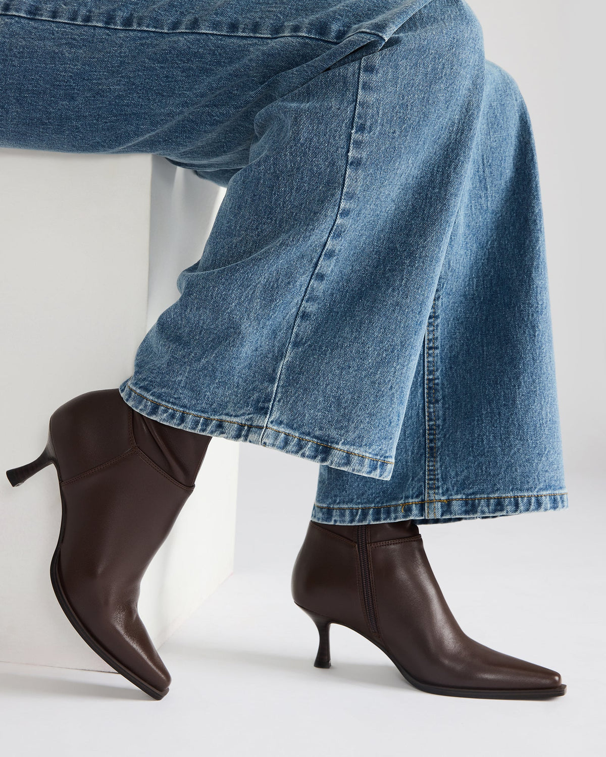 STASIA Brown Pointed-Toe Kitten Heel Women's Ankle Boot Steve Madden BROWN