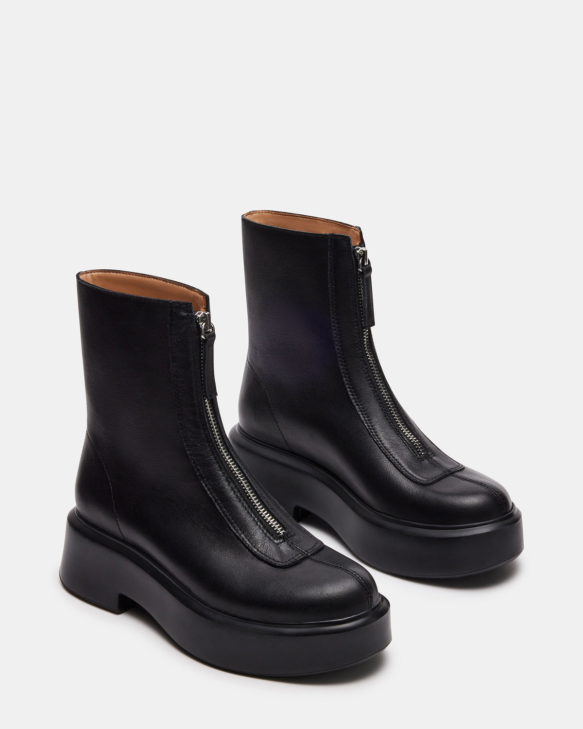 JONES Black Leather Zipper Lug Women's Ankle Boot Steve Madden BLACK LEATHER