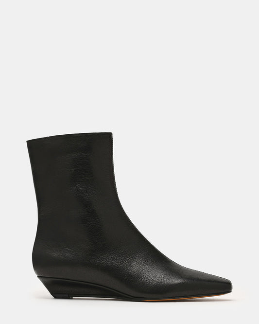 FLAIRE Black Leather Square-Toe Wedge Bootie Women's Ankle Boot Steve Madden BLACK LEATHER