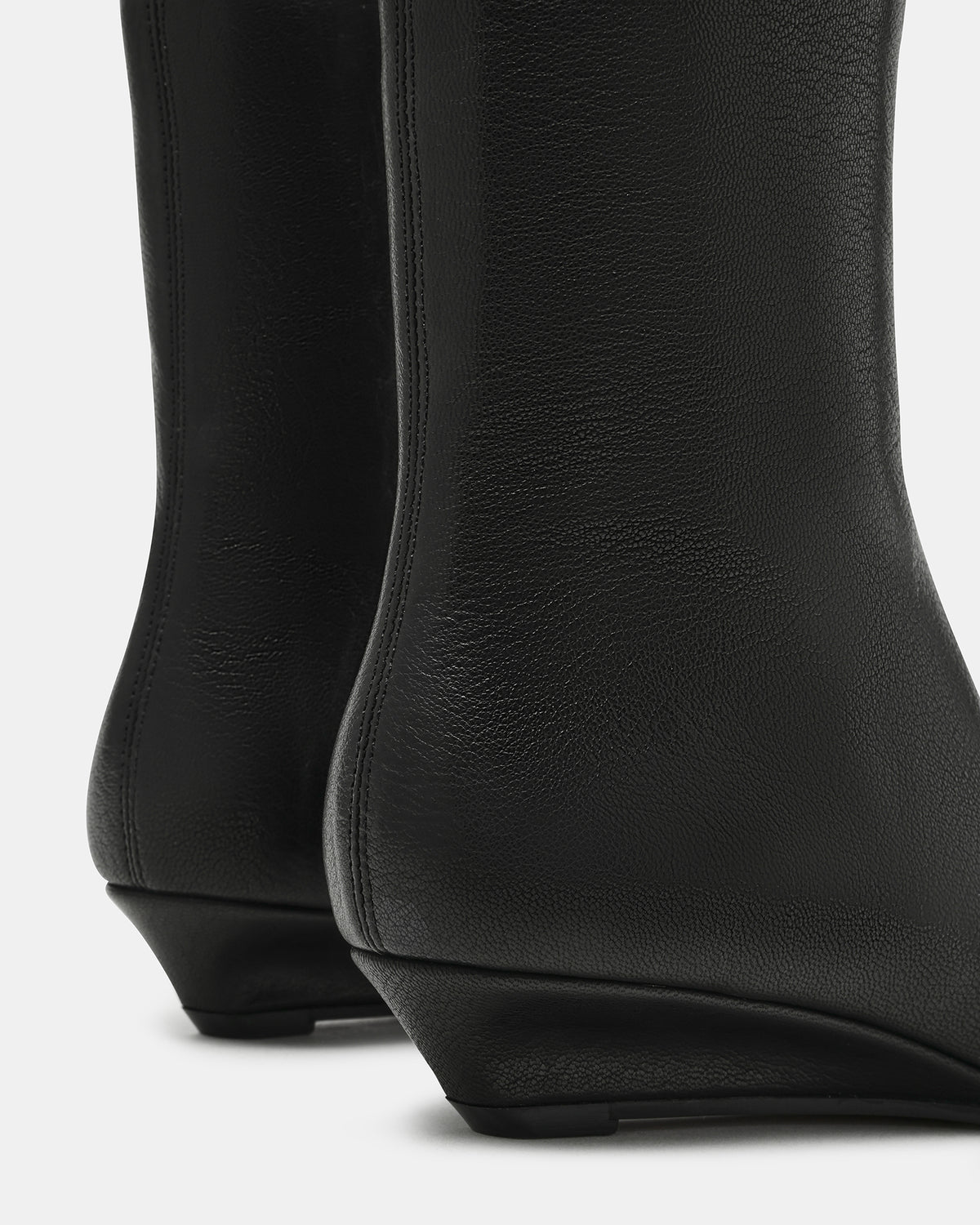 FLAIRE Black Leather Square-Toe Wedge Bootie Women's Ankle Boot Steve Madden BLACK LEATHER