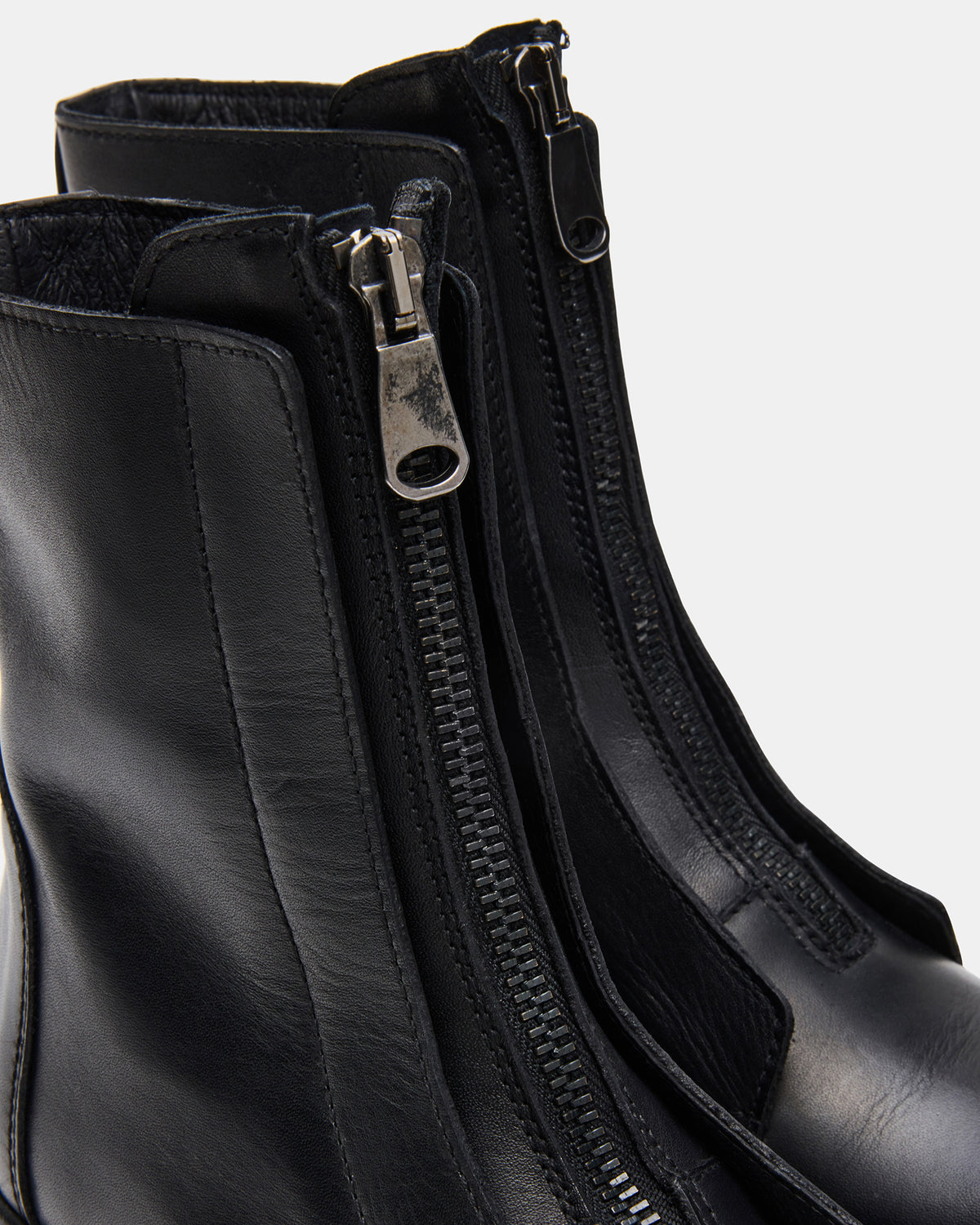 MILTON Black Leather Moto Women's Ankle Boot Steve Madden BLACK LEATHER