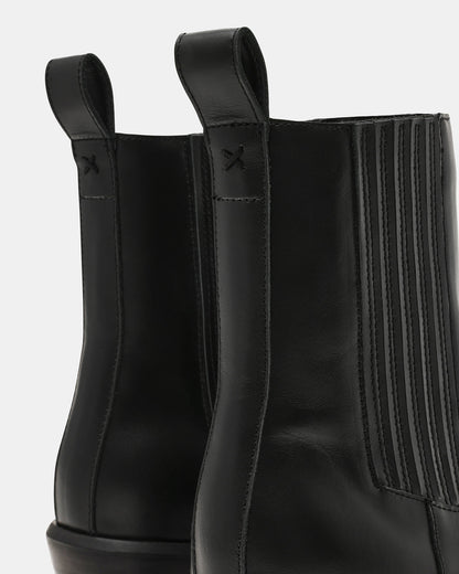 DARSEN Black Leather Square-Toe Block Heel Women's Ankle Boot Steve Madden BLACK LEATHER