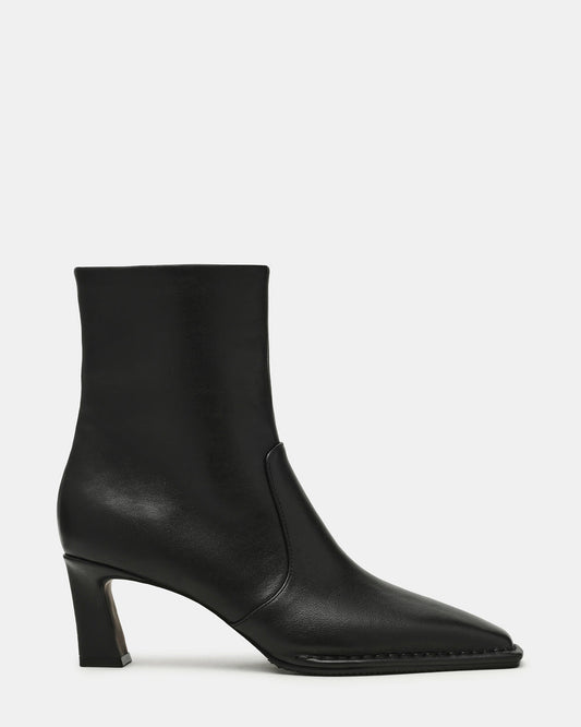 FARE Black Leather Square Toe Women's Ankle Boot Steve Madden BLACK LEATHER