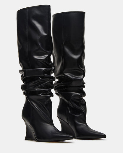 DISTORTION Black Pointed-Toe Scrunched Knee-High Wedge Women's Boot Steve Madden BLACK