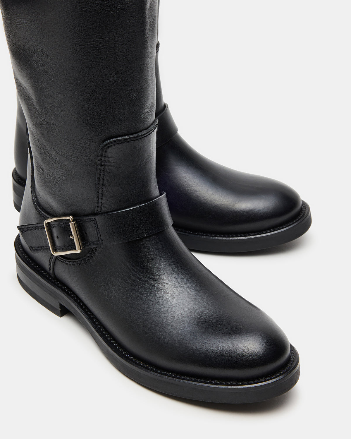 SADY Black Leather Knee-High Rounded Toe Women's Boot Steve Madden BLACK LEATHER