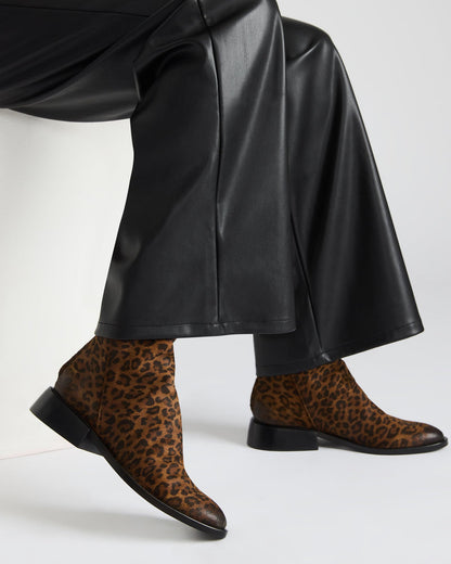 NEXIE Leopard Women's Pointed-Toe Ankle Boot