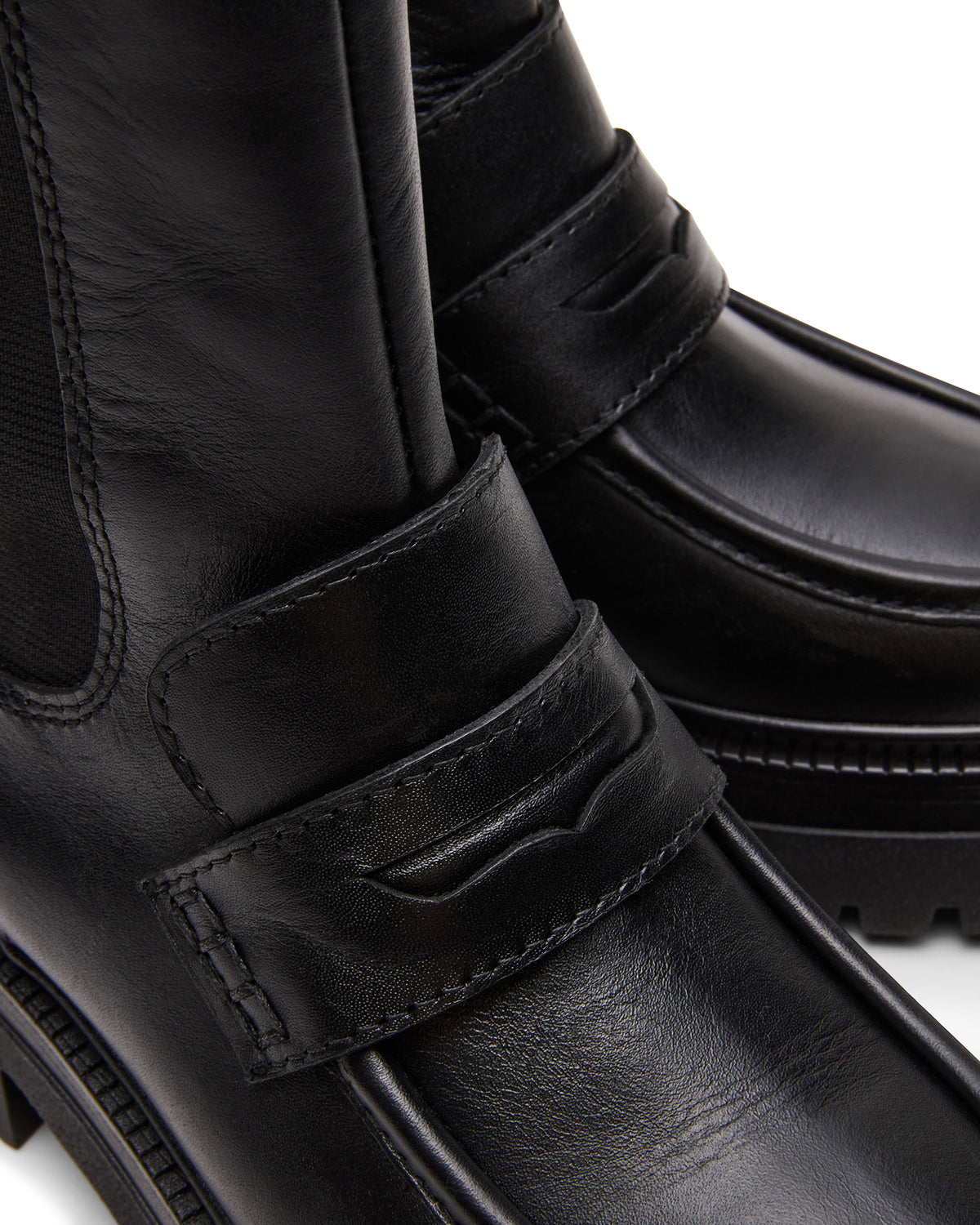 CONWAY Black Leather Platform Lug Chelsea Women's Ankle Boot Steve Madden BLACK LEATHER