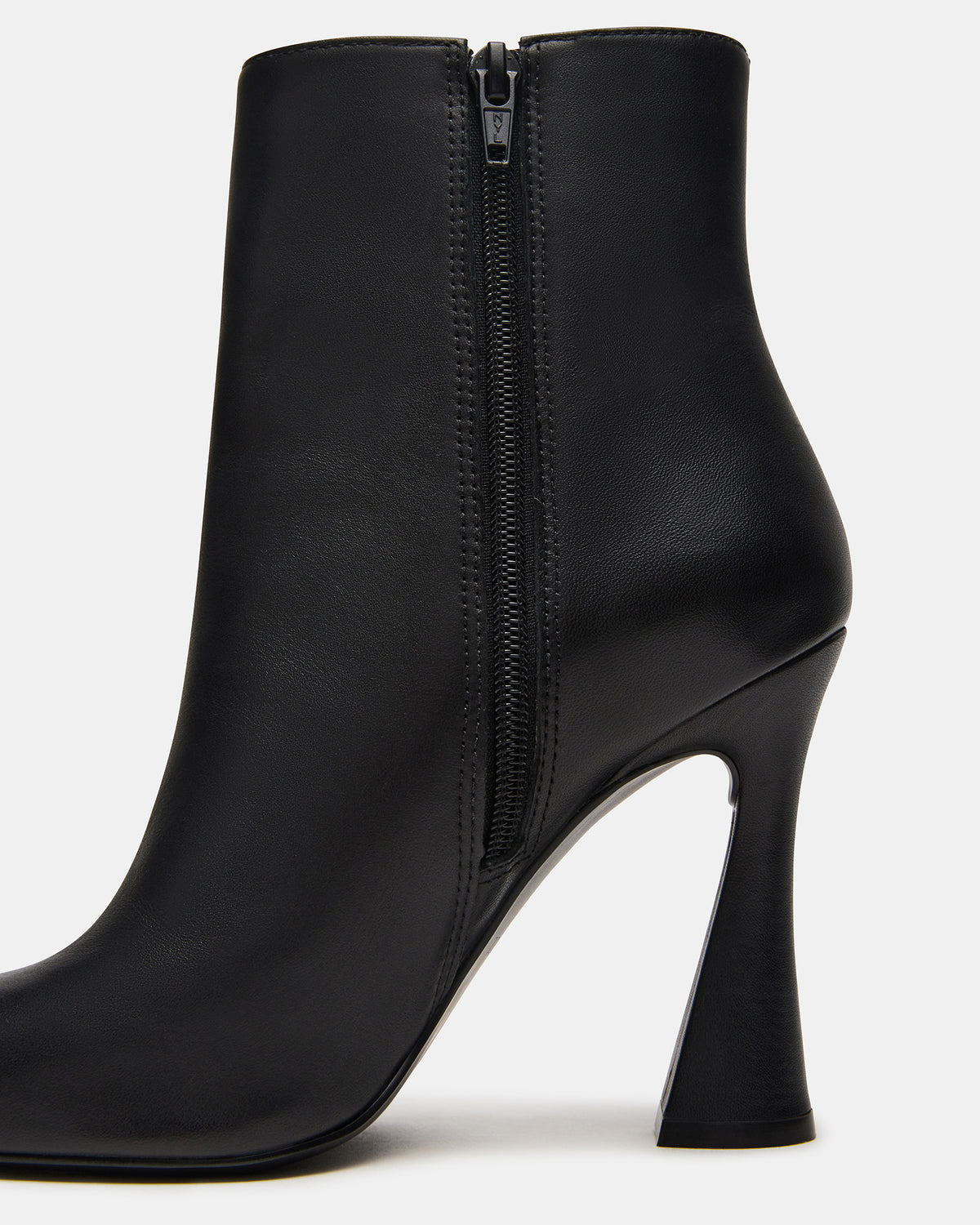 BOLERO Black Leather Pointed-Toe Heeled Women's Ankle Boot Steve Madden BLACK LEATHER