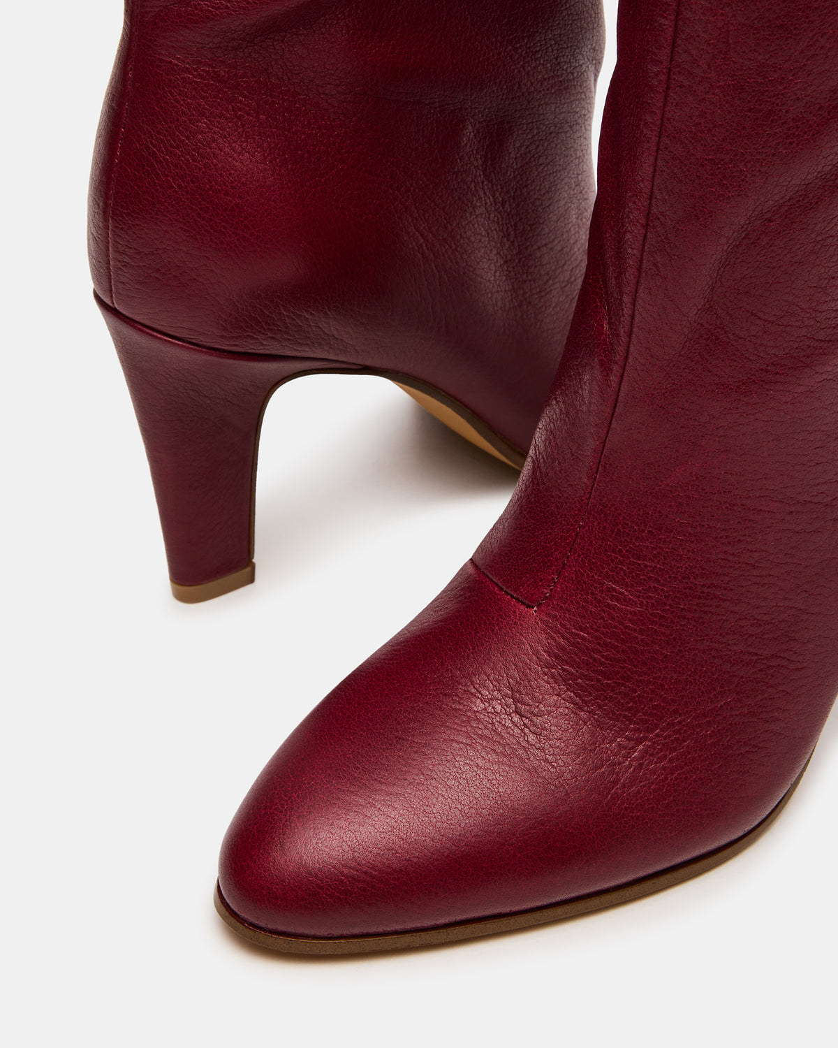 RIZK Burgundy Leather Knee-High Rounded Toe Heeled Women's Boot Steve Madden BURGUNDY LEATHER