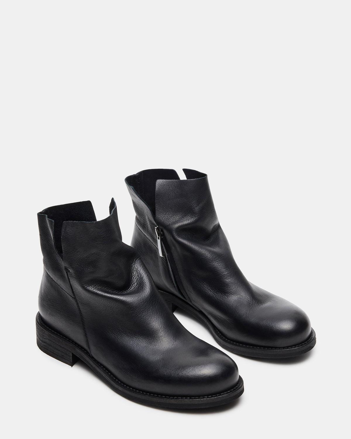 HUGHIE Black Leather Women's Ankle Boot Steve Madden BLACK LEATHER