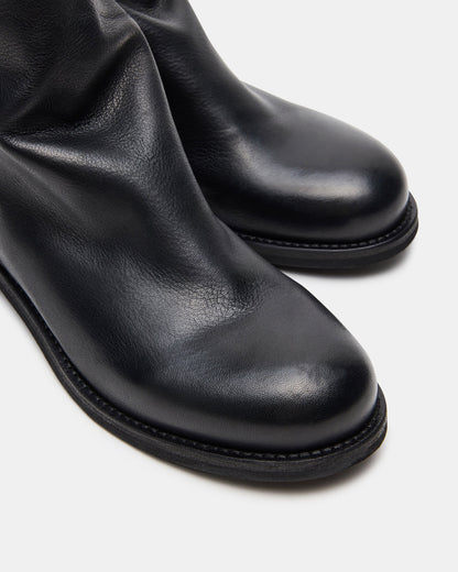 HUGHIE Black Leather Women's Ankle Boot Steve Madden BLACK LEATHER
