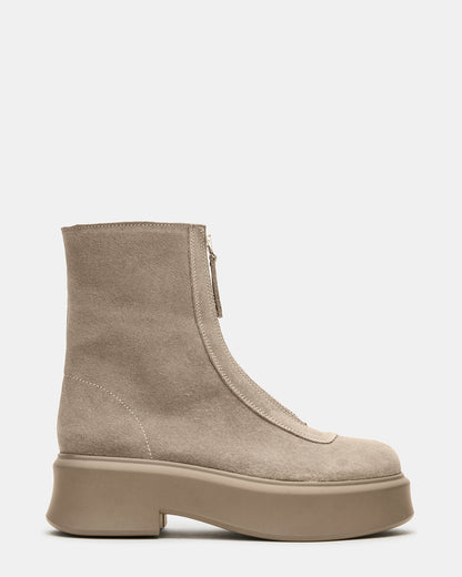 JONES Light Grey Zipper Lug Women's Ankle Boot Steve Madden LIGHT GREY