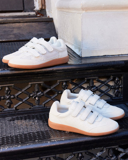MOMENTUM White Velcro Low-Top Sneaker | Women's Sneakers Steve Madden WHITE