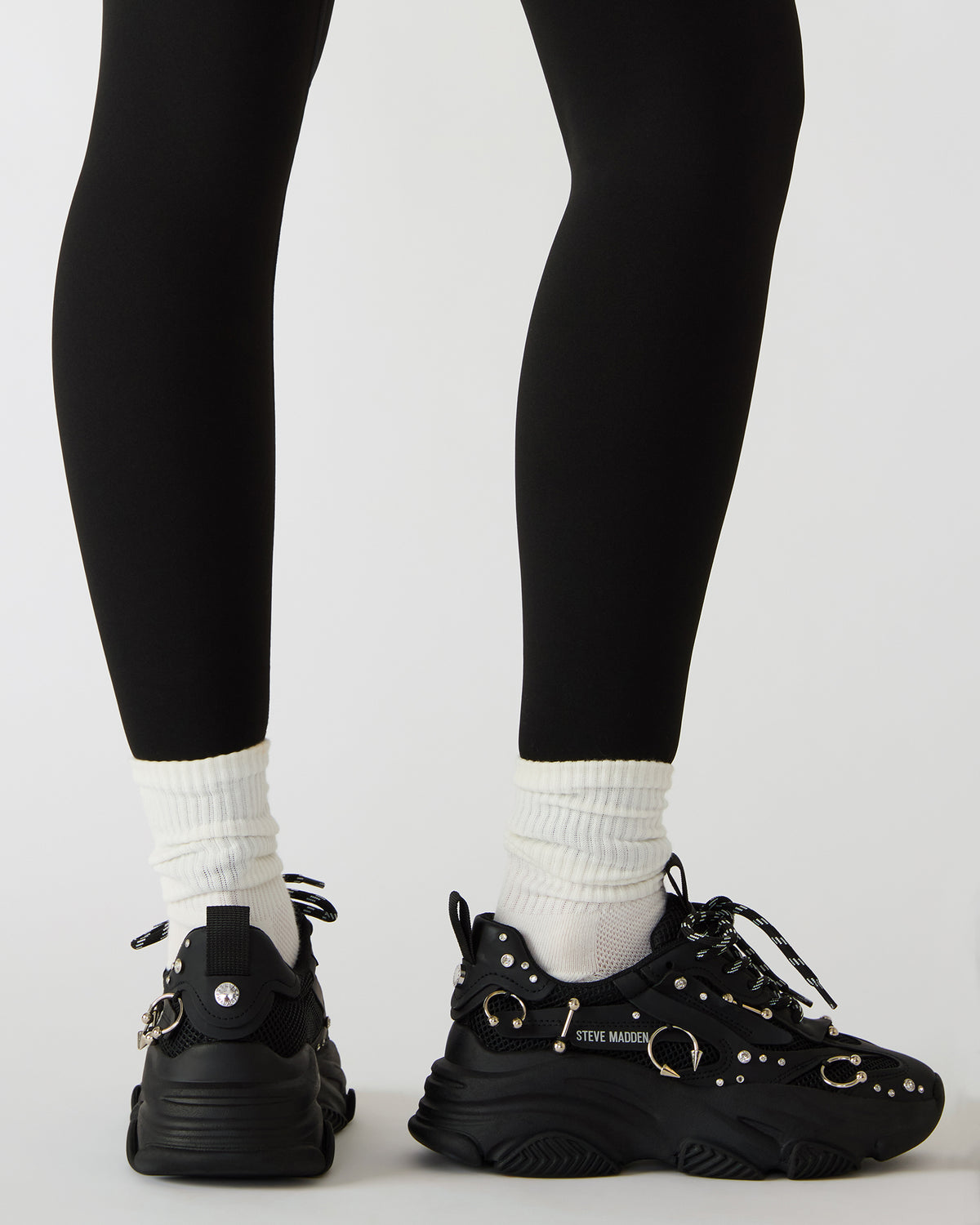 POSSESSION Piercing Black Platform Lace-Up Women's Sneaker Steve Madden BLACK