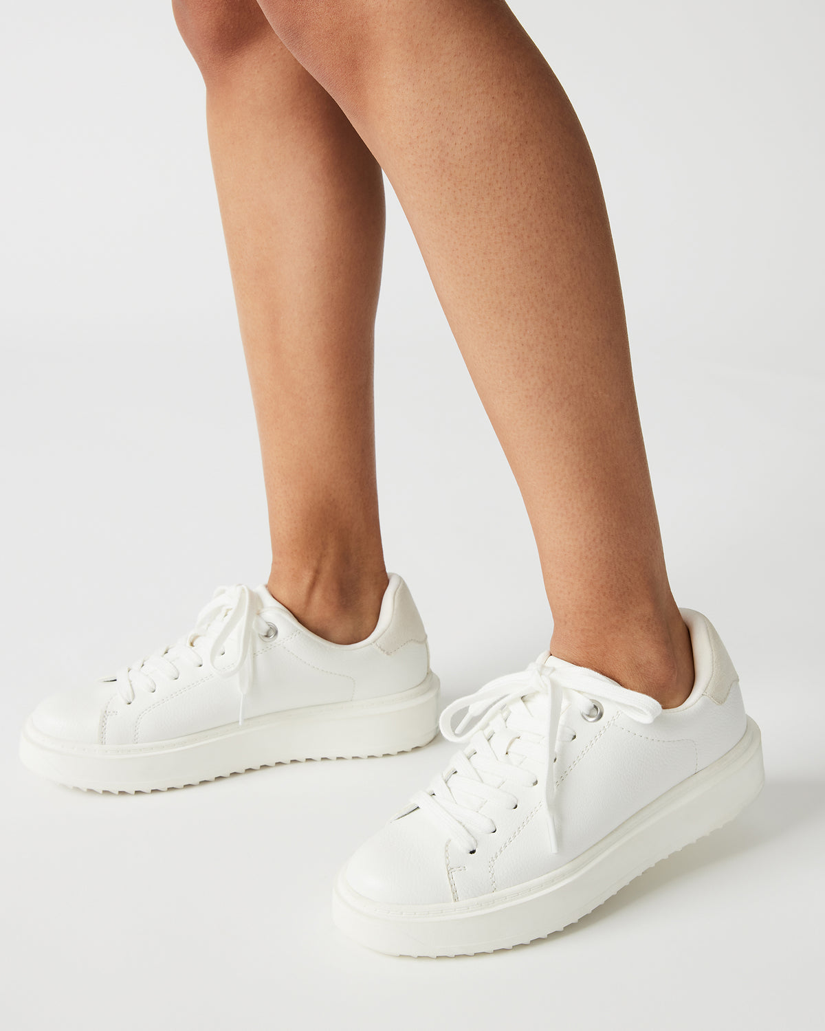 CATCHER White Suede Women's Low-Top Lace-Up Sneaker Steve Madden WHITE SUEDE