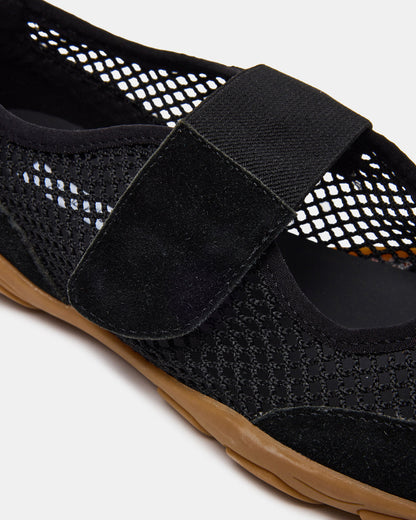 BANKS Black Mesh Velcro Mary Jane Women's Sneaker Steve Madden BLACK MESH