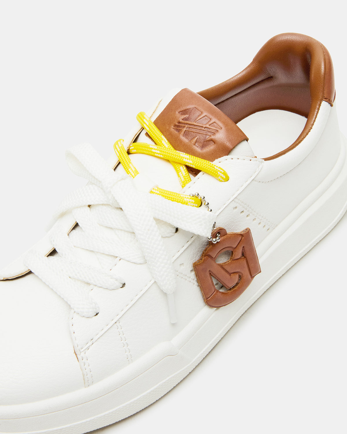 MARVIN White/Tan Low-Top Lace-Up Women's Sneaker Steve Madden WHT/TAN