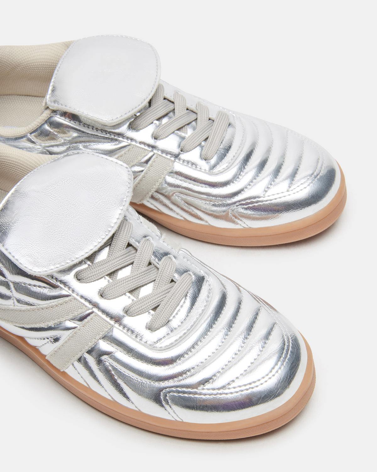 MADRID Silver Women's Low-Top Sneakers Steve Madden SILVER
