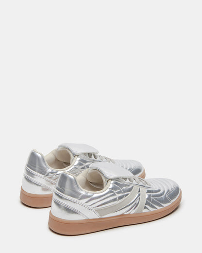 MADRID Silver Women's Low-Top Sneakers Steve Madden SILVER