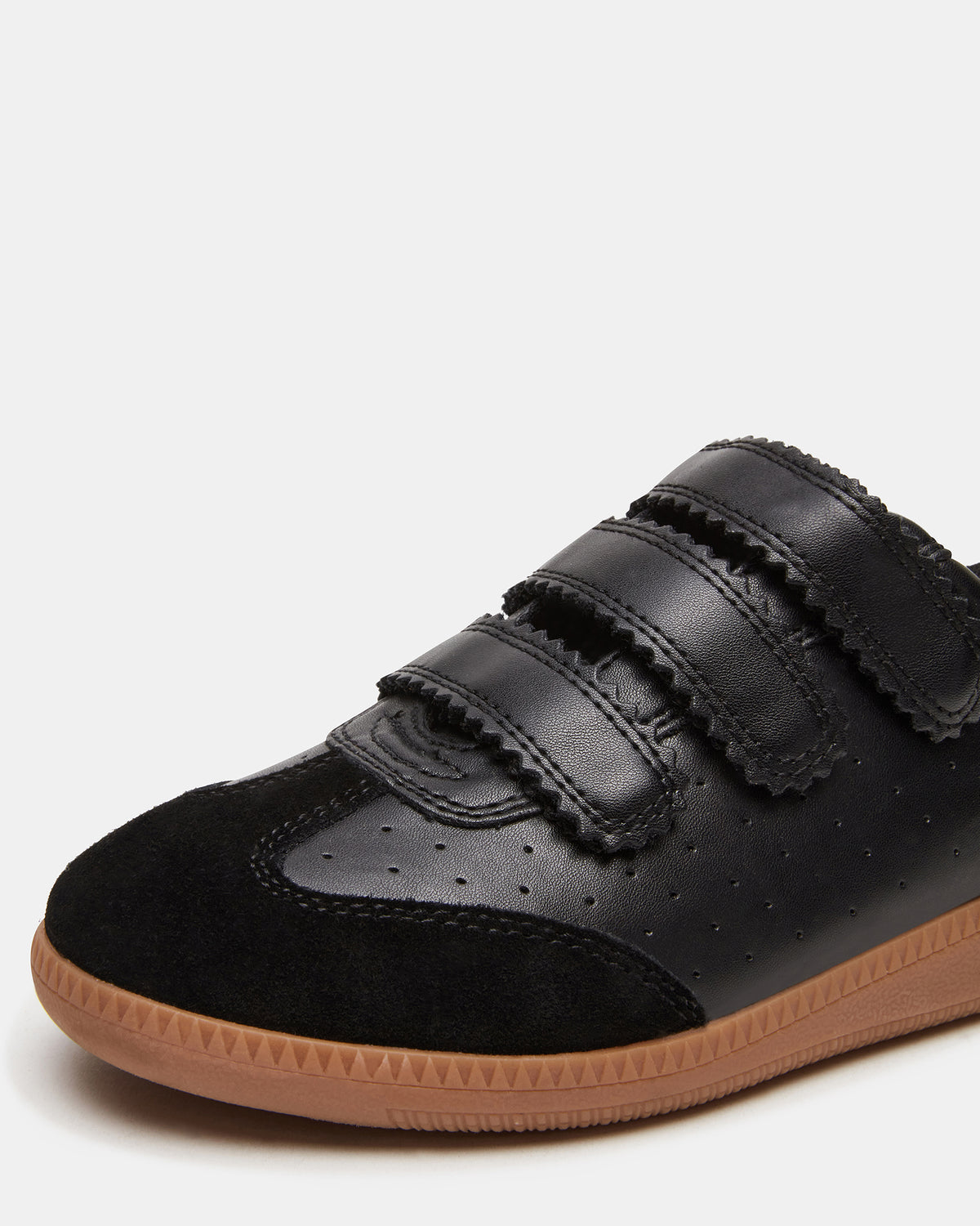 MOMENTUM Black Velcro Low-Top Women's Sneakers Steve Madden BLACK