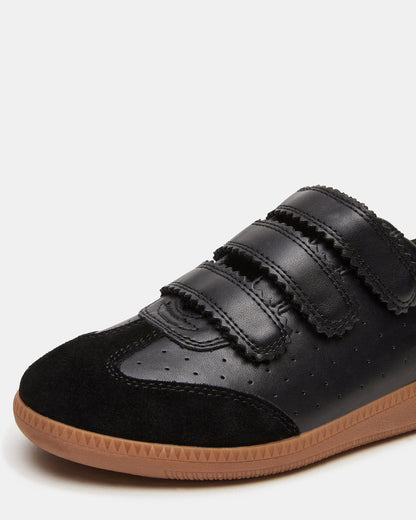 MOMENTUM Black Velcro Low-Top Women's Sneakers Steve Madden BLACK