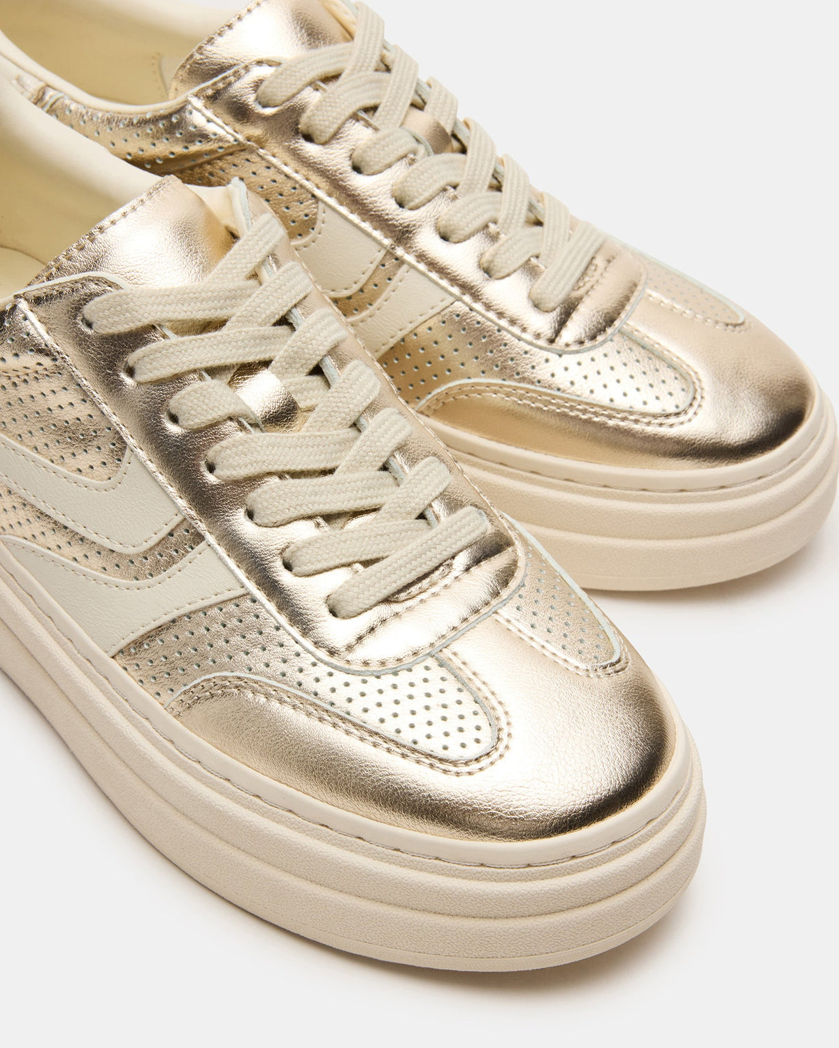 DODGE Perforated Champagne Multi Women's Low-Top Platform Sneaker Steve Madden CHAMPAGNE MULTI