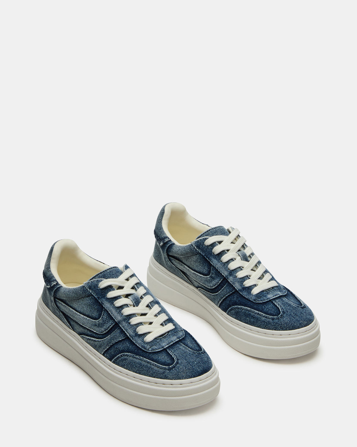 DODGE Denim Fabric Low-Top Platform Women's Sneaker Steve Madden DENIM FABRIC