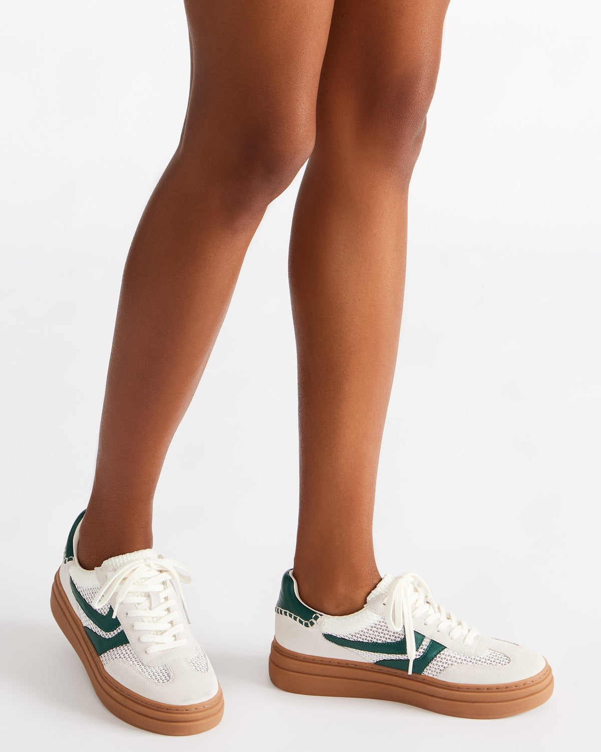 DODGE White/Green Low-Top Platform Women's Sneaker Steve Madden WHITE GREEN
