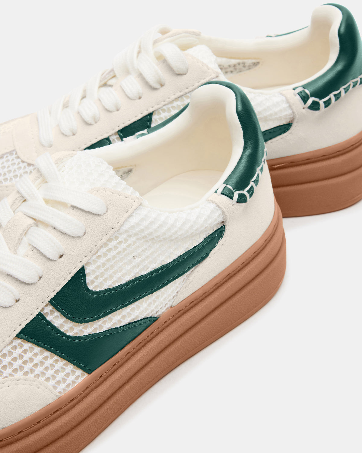 DODGE White/Green Low-Top Platform Women's Sneaker Steve Madden WHITE GREEN