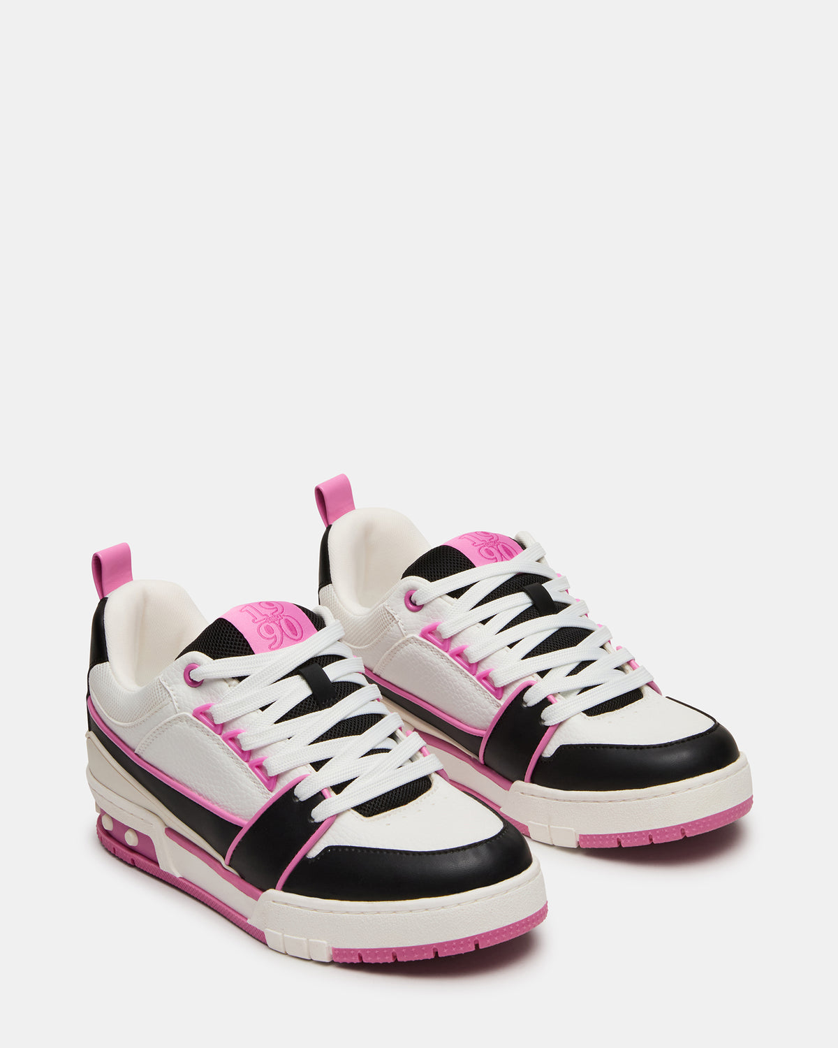 SKATER Black/Pink Low-Top Lace-Up Women's Sneaker Steve Madden BLACK PINK MULTI