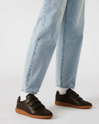 MOMENTUM Brown Suede Velcro Low-Top Women's Sneakers Steve Madden BROWN SUEDE