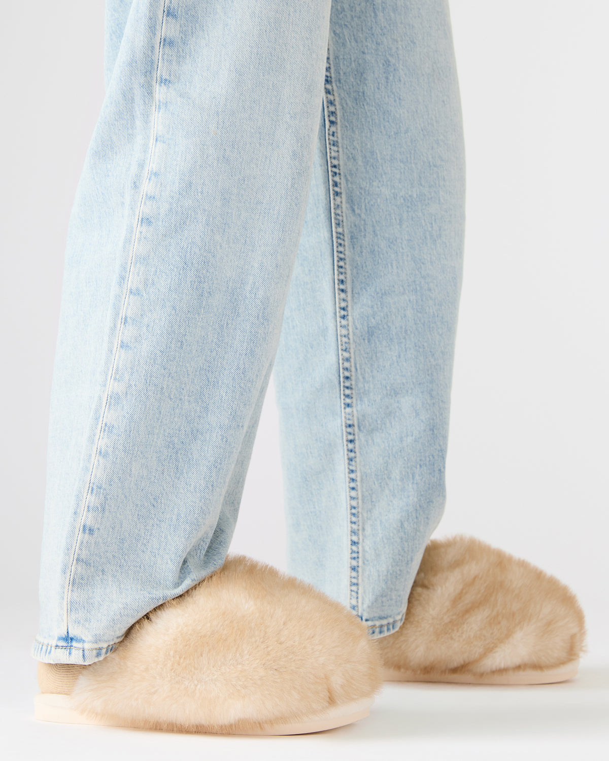 POOF Natural Slip-On Faux Fur Mule Women's Flat Steve Madden NATURAL